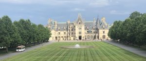 The Biltmore, the largest mansion in the United States, has more than 4 acres of floor space.