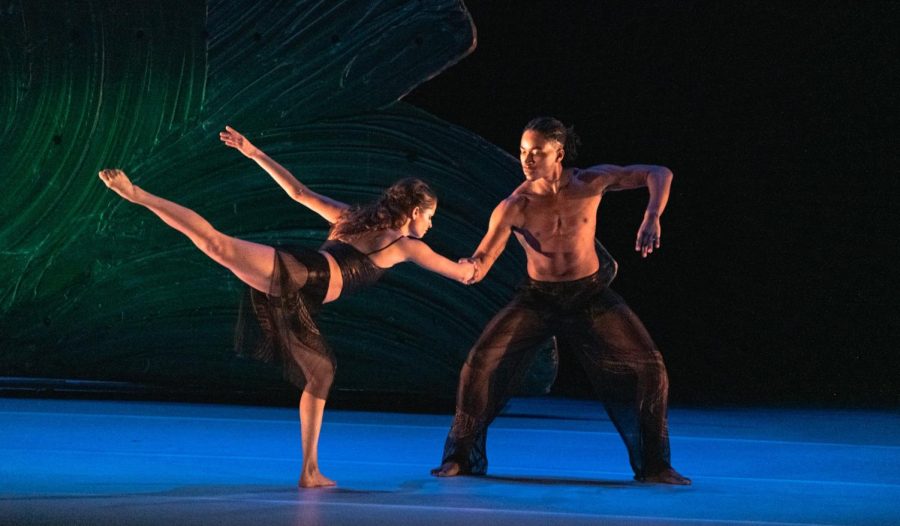 Maria Ambrose (left) and Devon Louis perform “Somewhere in the Middle” as part of the Paul Taylor Dance Company’s nationwide 2023 spring tour.