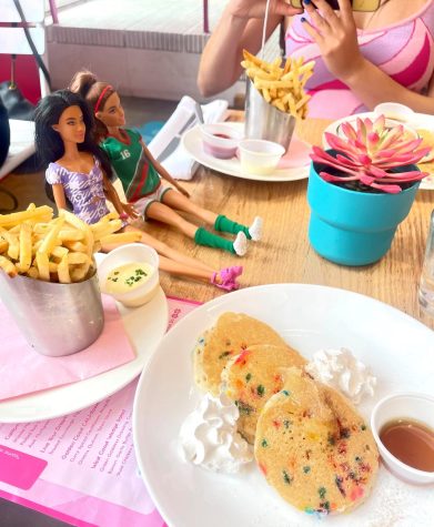 Experience 'Barbie' life at Malibu Barbie Café pop-up in New York